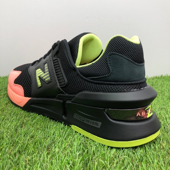 Kawhi Leonard x New Balance 997S - Picture 10 of 15